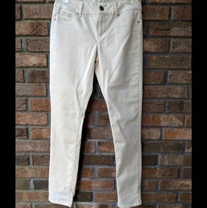 Light cream colored jeggings